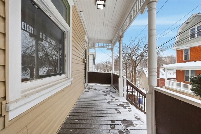 Building Photo - 112 De Witt Street Unit