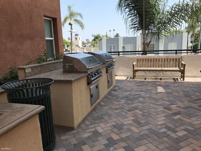 Building Photo - 1 br, 1 bath Condo - Atlas