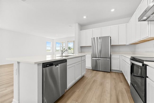 Building Photo - 29308 Kinsington Ct