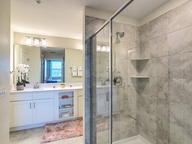 Building Photo - 3121 Paradox Cir