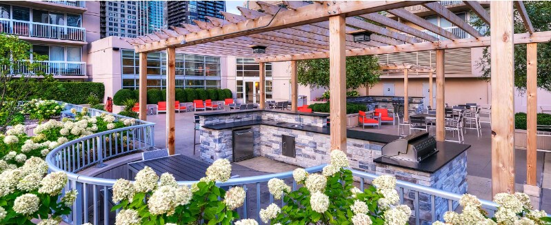 Building Photo - 538 N State St