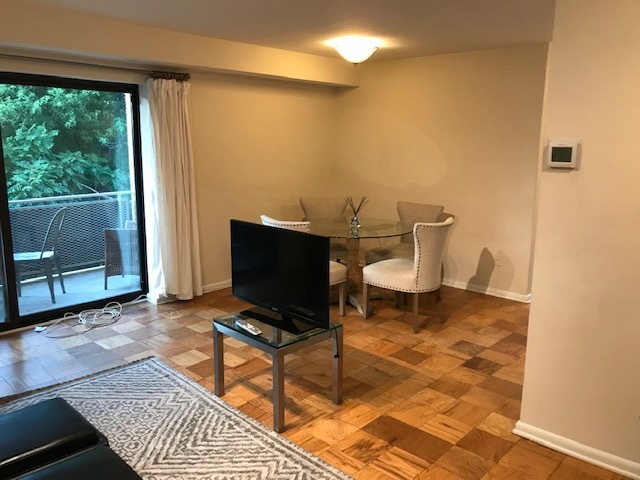 dining table and 4 chairs - 1931 N Cleveland St