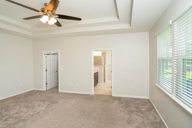 Building Photo - 494 Aventurine Ave