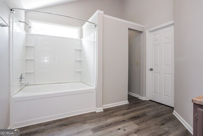 Building Photo - 3544 Quiet Creek Ct SW