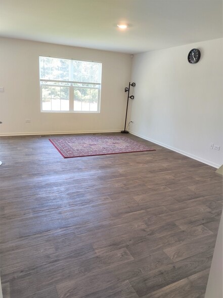 Great Room - 1925 Turtle Creek Ct