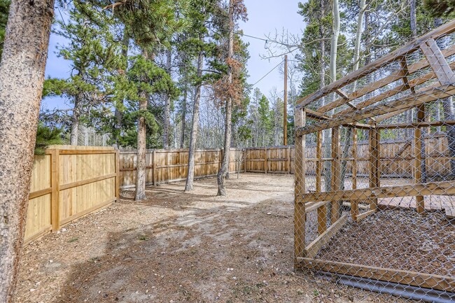 Building Photo - 9 Moon Dance Ln