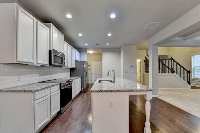 Building Photo - 5166 Apple Grove Rd NE