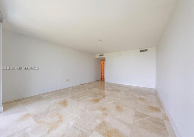 Building Photo - 9401 Collins Ave