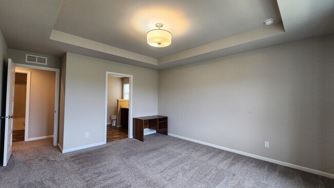 Building Photo - 9359 Highland Gate Way