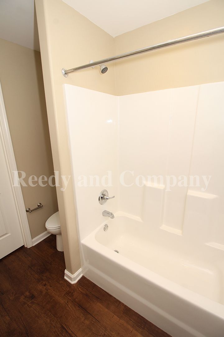 Building Photo - 5527 Mallard Pond Cv