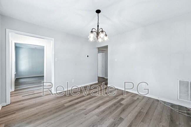 Building Photo - 2301 Strangford Ct