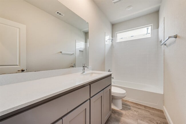 Building Photo - 270 Irish Moss Dr