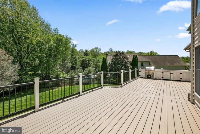 Building Photo - 10243 Brittenford Dr
