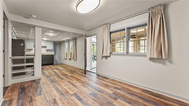 Building Photo - 2676 Cottonwood Dr