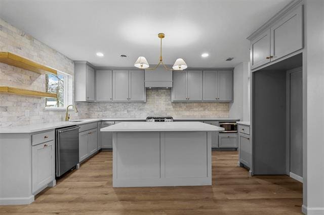 Building Photo - 5832 Tracyne Dr