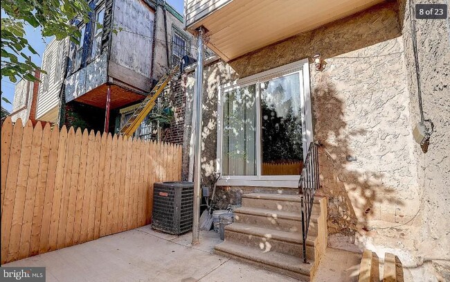Building Photo - 2307 N 26th St