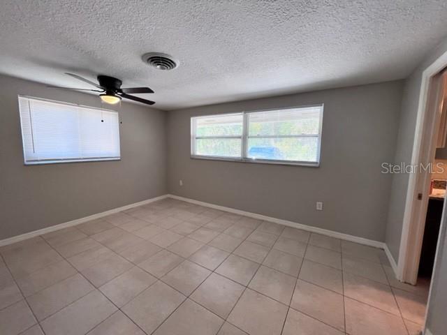 Building Photo - 424 Vannell St