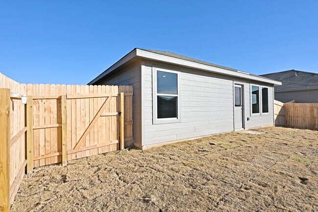 Building Photo - 10036 Mather Wy
