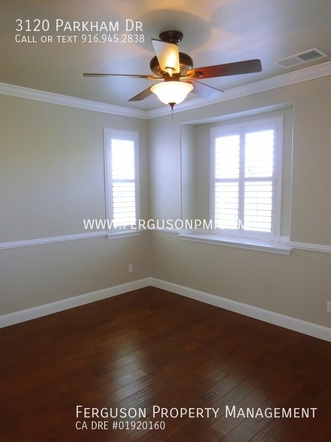 Building Photo - 3120 Parkham Dr
