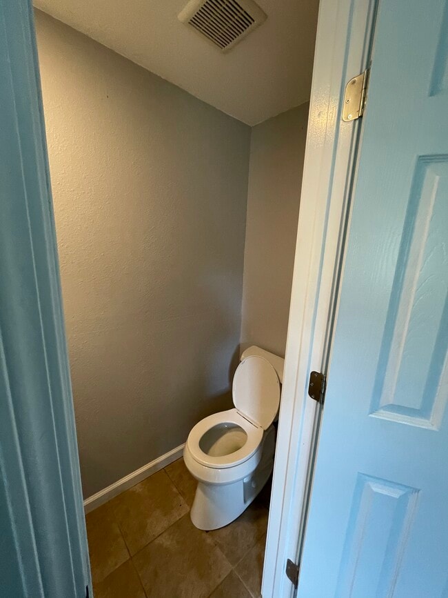 Building Photo - 8412 US-87