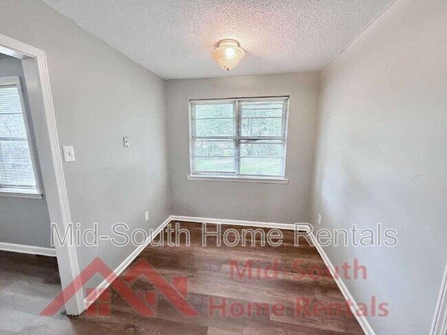 Building Photo - 4627 Crystal Springs Dr