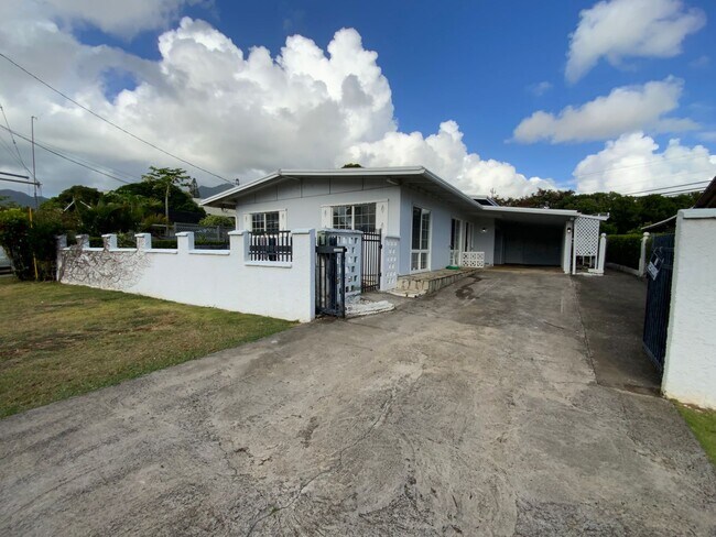 Building Photo - T1217ach