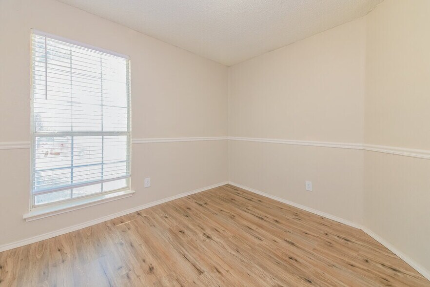 Building Photo - 4349 Presto Cir