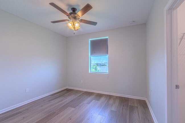 Building Photo - 10696 SW Estella Ln