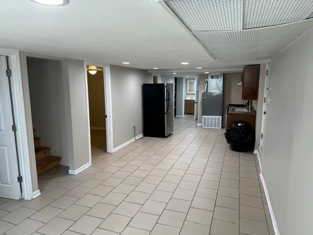 Building Photo - 1453 N Hamlin Ave