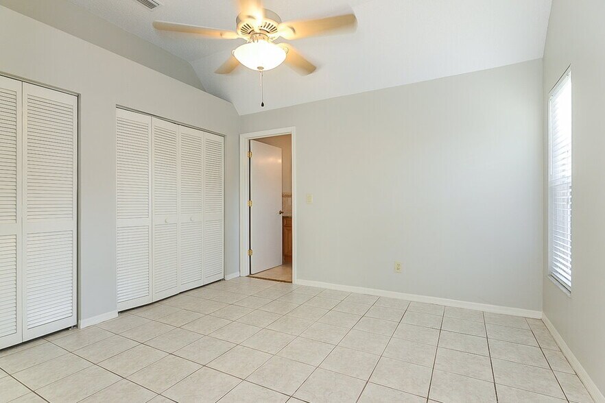 Building Photo - 13610 Colorado Pl