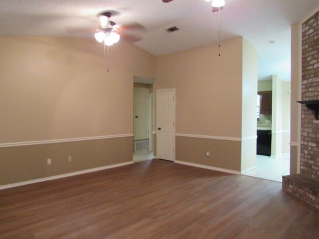 Building Photo - 7749 Deborah Dr