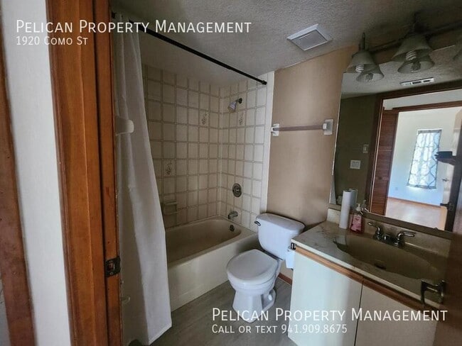 Building Photo - 1920 Como St