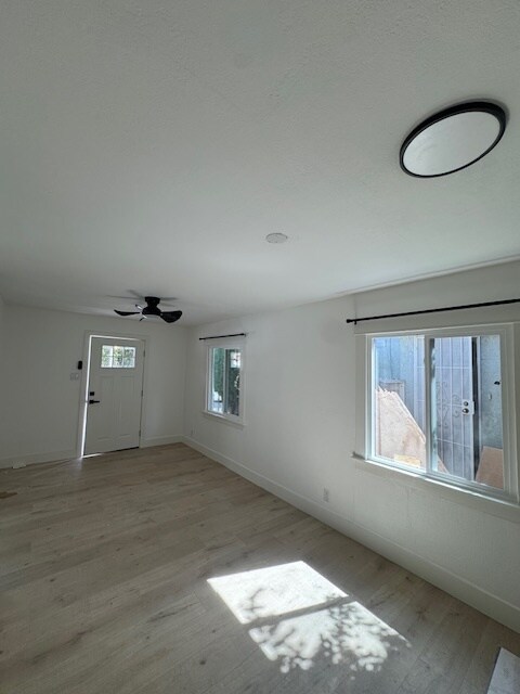 Building Photo - 605 N Claudina St