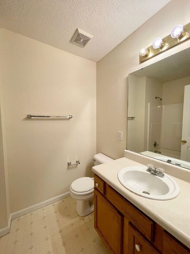 Building Photo - Northeast- Offering Self Guided Tour with ...