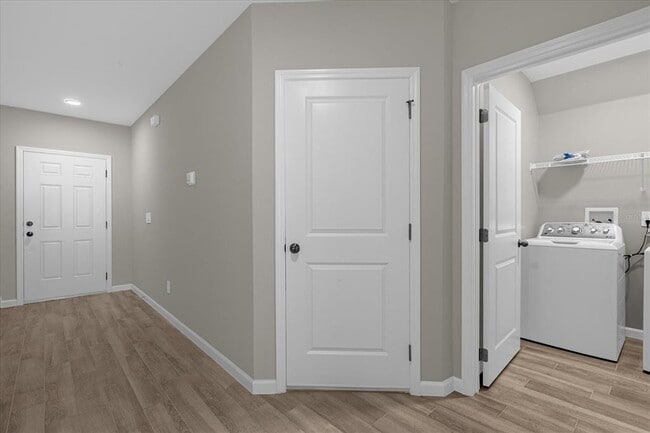 Building Photo - 164 Cape Honeysuckle Pl