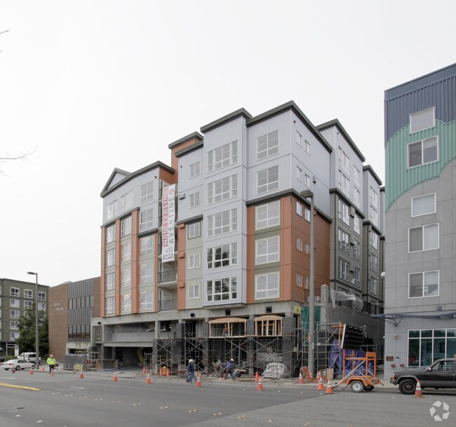 Building Photo - Aventine Apartment Homes