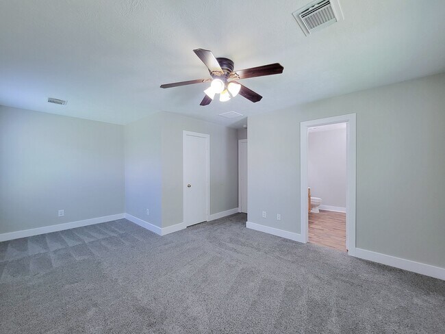 Building Photo - 16842 Marlin Spike Way