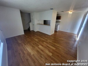 Building Photo - 11611 Capotillo St