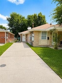 Building Photo - 5731 Dimaggio Pl
