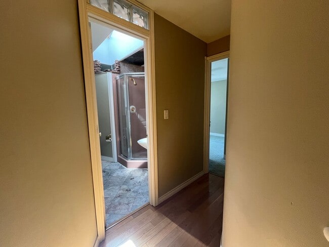 Building Photo - 4019 SE 66th Ave