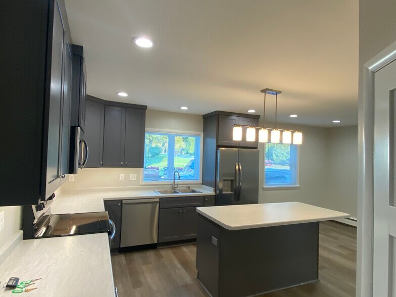 Kitchen - 144 Main St