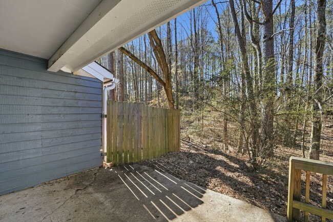 Building Photo - 3921 Henry Ct