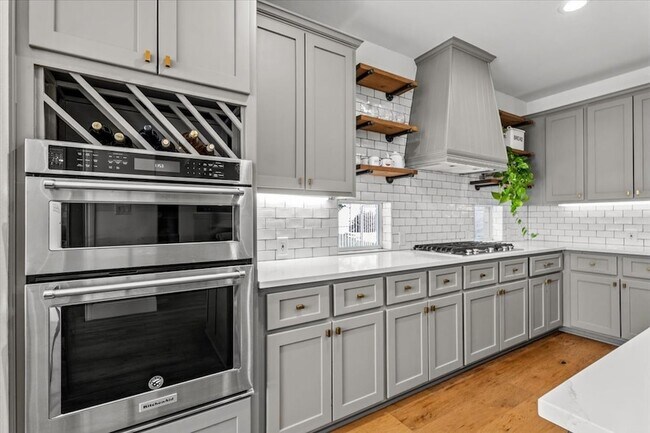 Building Photo - 4308 Canoas Dr