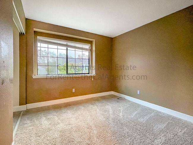 Building Photo - 2819 Burgner Ave