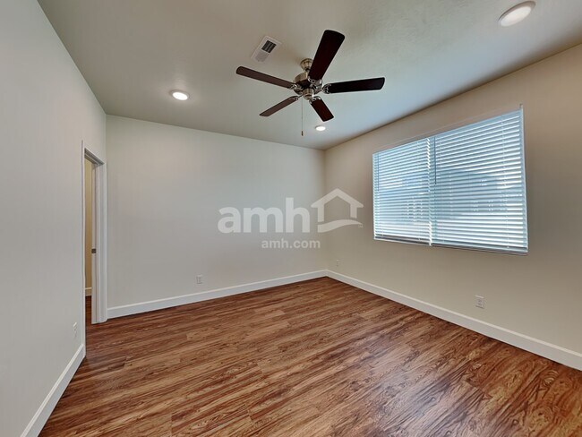 Building Photo - 2705 W 3290 S