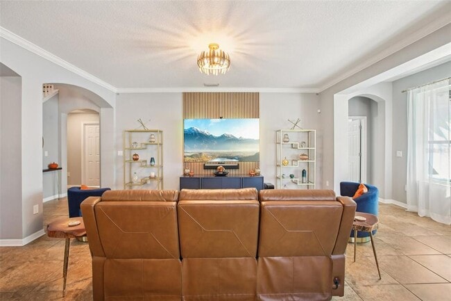 Building Photo - 2624 Kenchester Loop