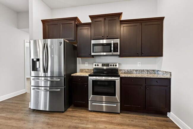 Building Photo - 15028 Emersyn Ln