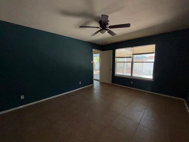 Building Photo - 17414 College Port Dr