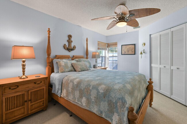 Building Photo - 1216 Ocean Dunes Cir