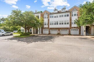 Building Photo - 2 bedroom in Jacksonville FL 32216